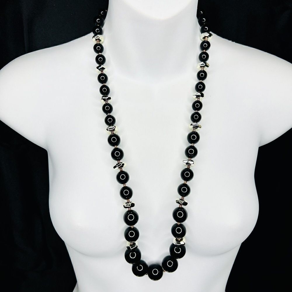 Vintage Black Silver Tone Lucite Statement Beaded Graduated Beads Necklace 4017